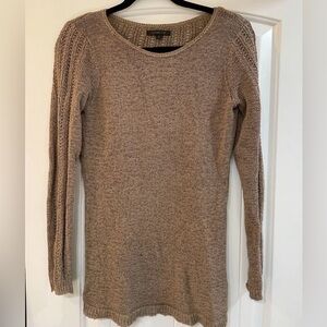 Women’s Stylish Knit Sweater Size Small